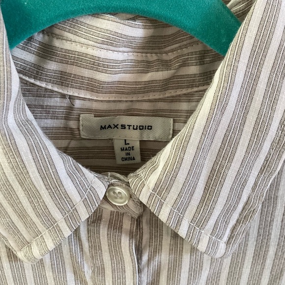 MAX STUDIO short sleeve shirt Size Large Beige & White striped Wore 2x too long - Picture 4 of 10